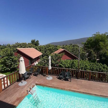 The Wooden Rose Cabins Bezet Exterior foto